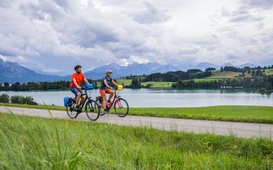 Radfahrer am Forggensee