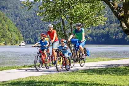 Family bike touring best sale