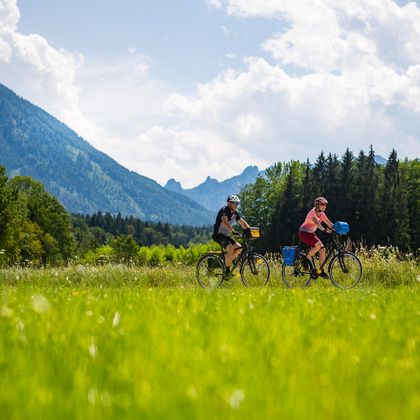 Radfahrer in den österreichischen Alpen