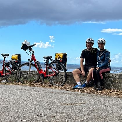 Active holidaymakers on a cycling break in Tuscany