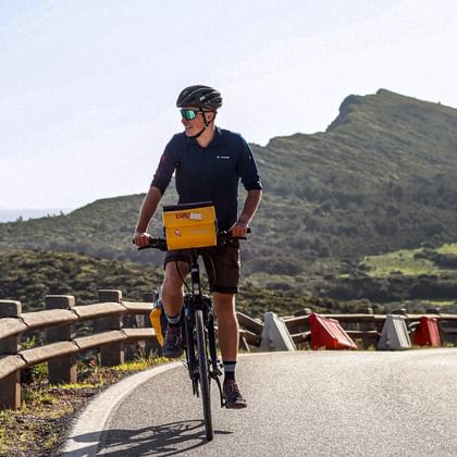 Travel blogger rides his bike in Portugal
