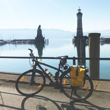 Handschuh Family with bike at Lake Constance