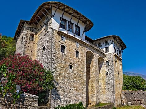 Zekate House