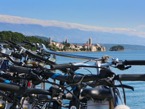 Fahrräder auf der Insel Rab