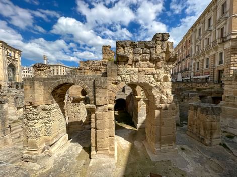 Lecce Gothic arch