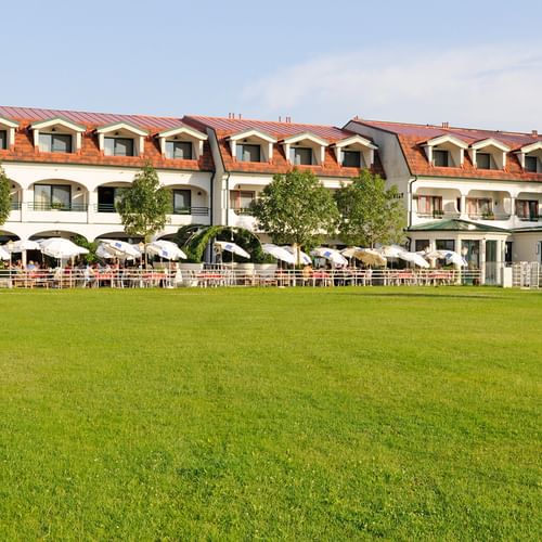 hotel Seewirt outside garden