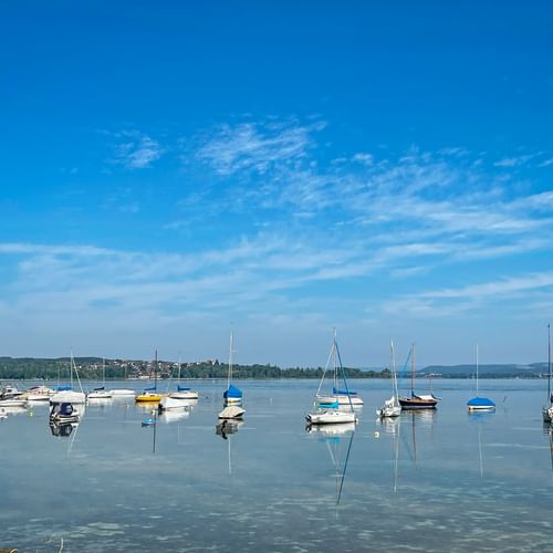 Ein kleiner Hafen am Bodensee