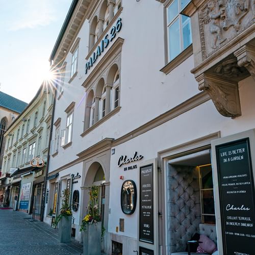 Exterior view of Hotel Palais 26