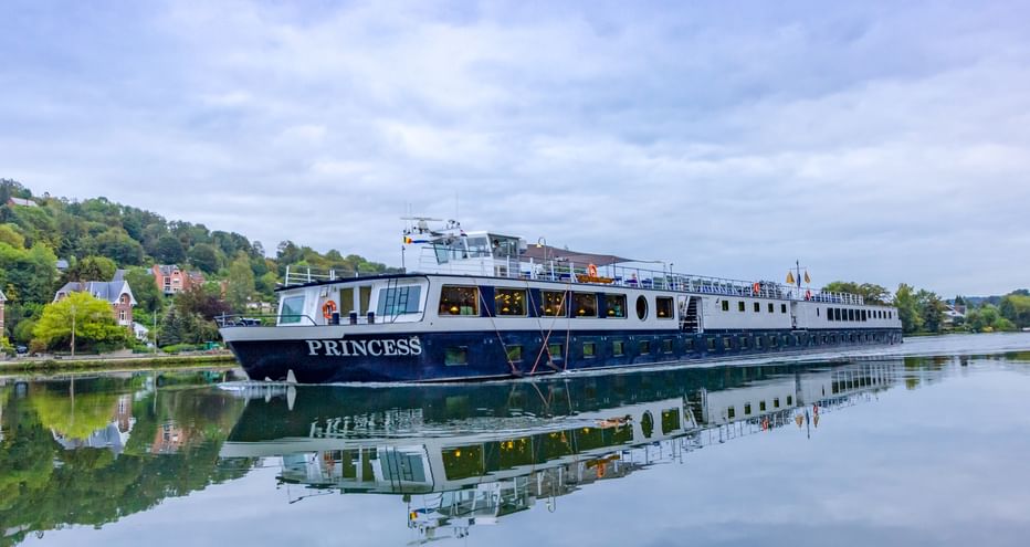 MS Princess exterior view