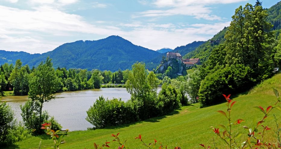 Rabenstein Castle on the Mur