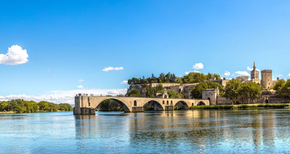 Die Pont Saint-Bénézet in Avignon