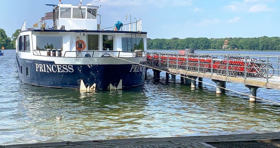 MS Princess at the pier