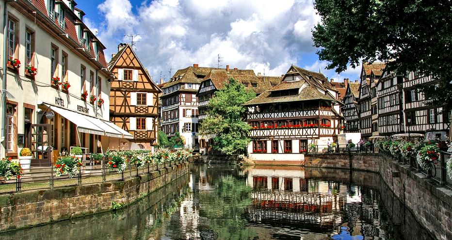 Typische Fachwerkhäuser in der Altstadt von Straßburg