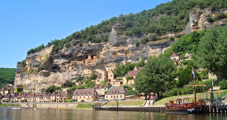 La Roque-Gageac am Ufer der Dordogne