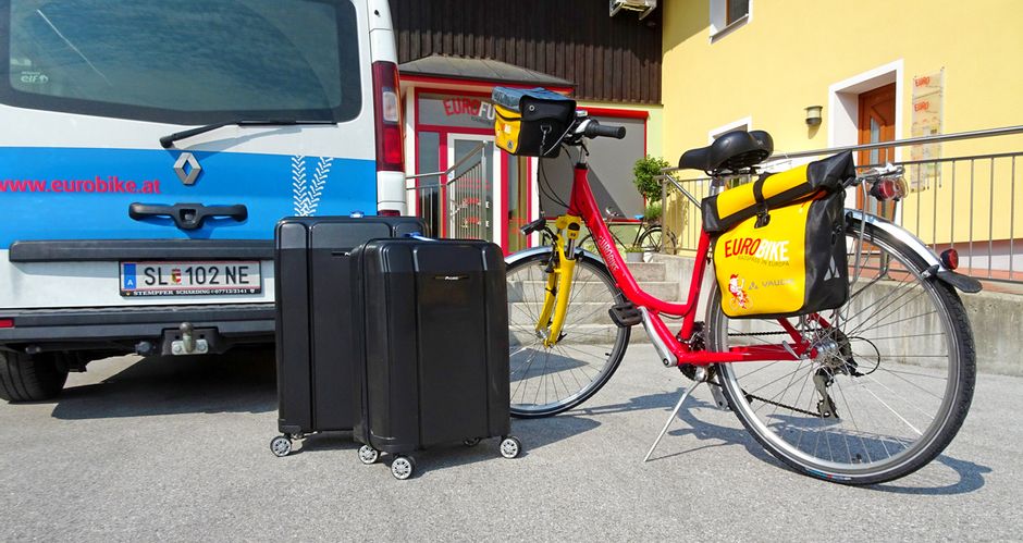 Eurobike bus for the luggage transfer with luggage and bike