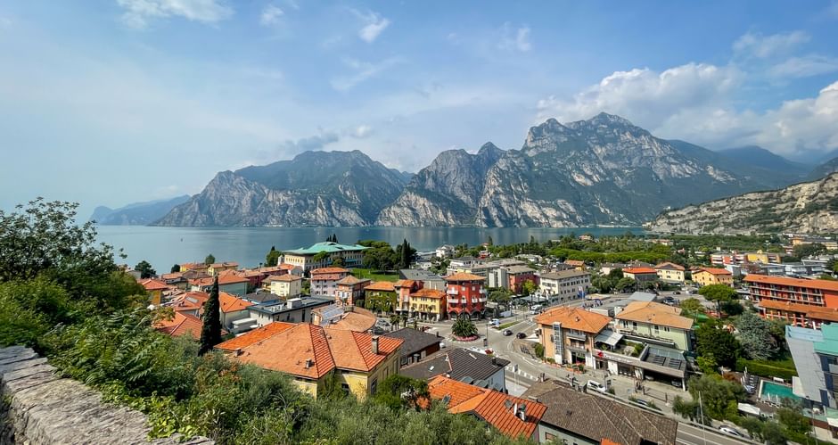 Blick auf den Gardasee in Riva